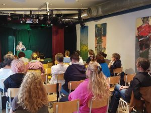 wartmann lesung publikum Ulla Wartmann, Bühne und Publikum